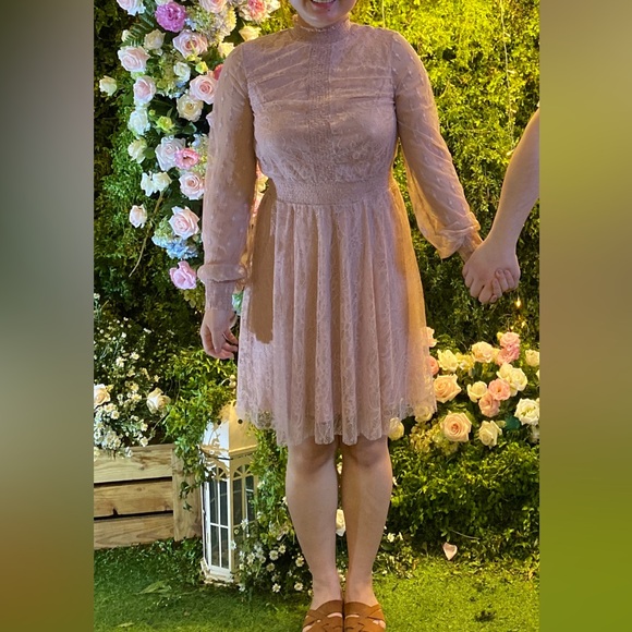 Pink Lace Dress - Picture 5 of 5